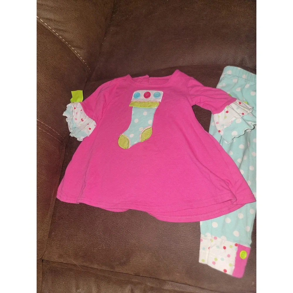 Ric rac and‎ ruffles Christmas holiday stocking top and leggings size 24 months